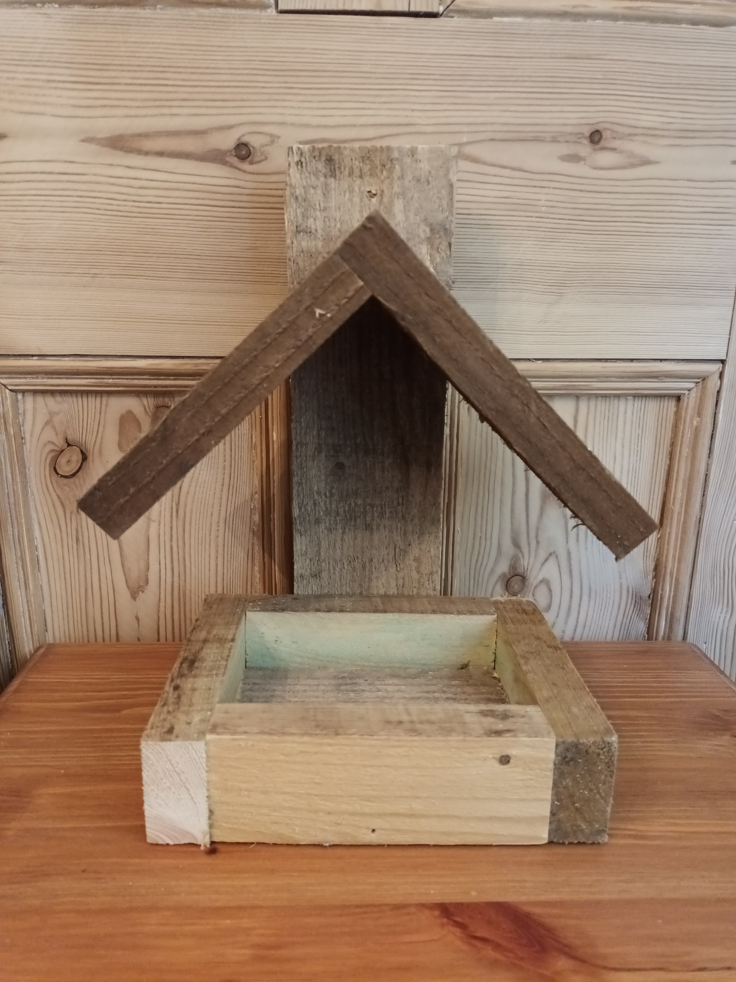 Handmade Wooden Wild Bird Feeder