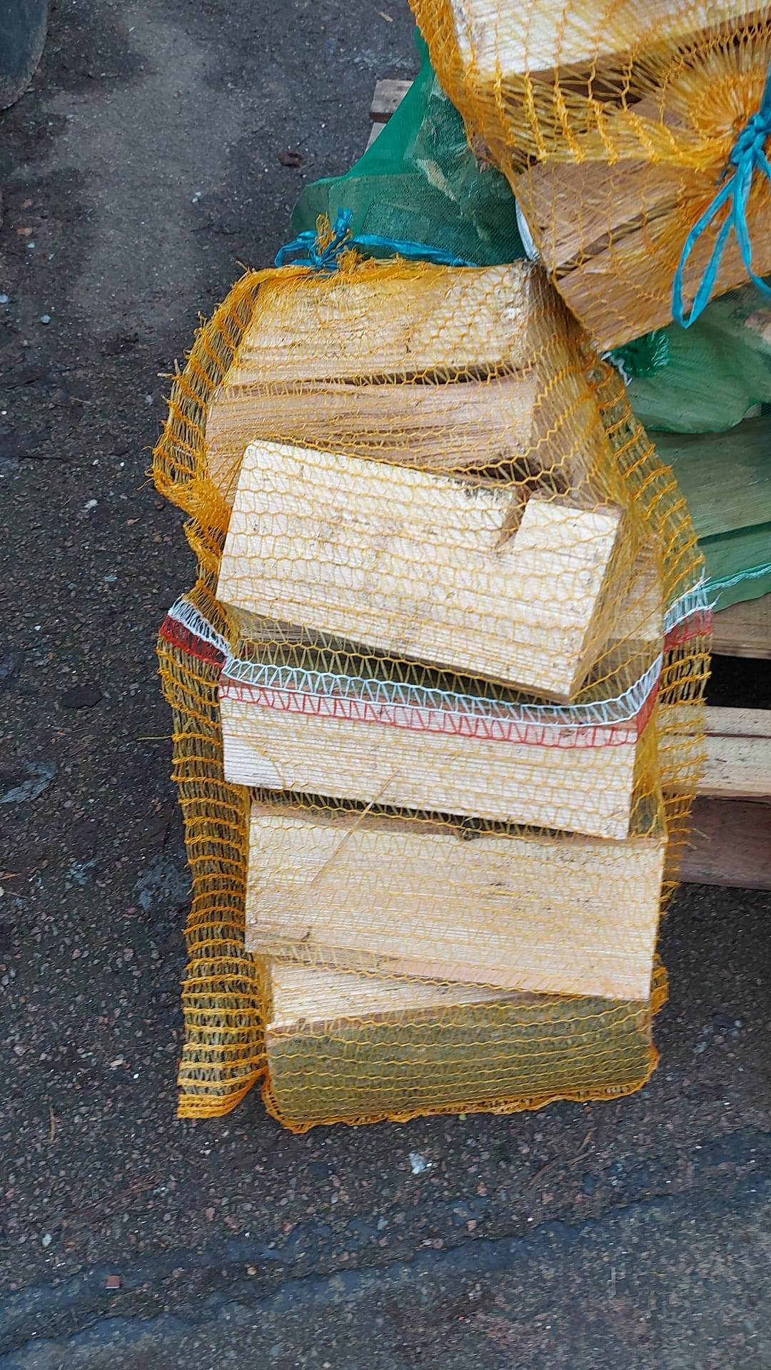 Seasoned Hardwood or Softwood Logs Netted Sacks  (LOCAL PICKUP / DELIVERY ONLY)